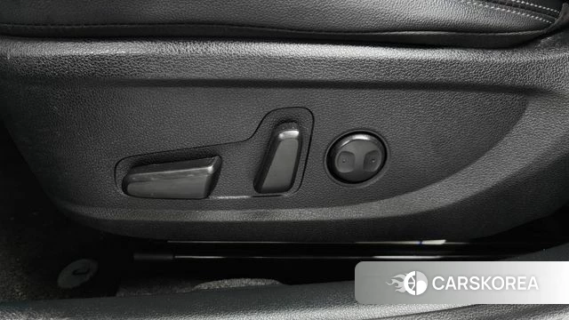 Hyundai The New Grandeur IG id 4618901 из Кореи 22