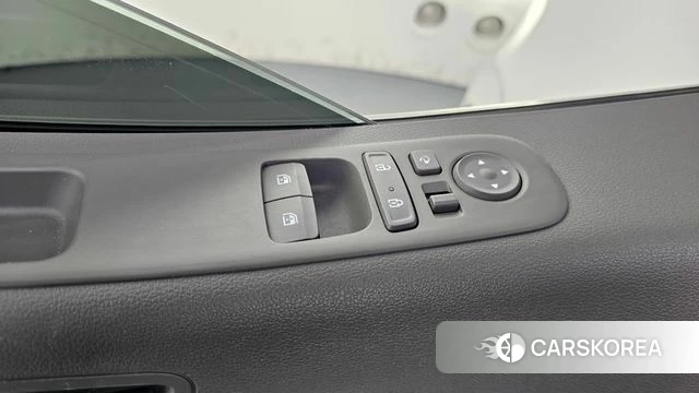 Hyundai Staria id 4336927 из Кореи 22