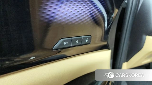 Kia Carnival 4th generation id 4248801 из Кореи 22