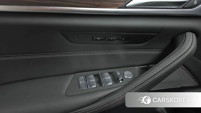 BMW 5 Series (G30) id 4682452 из Кореи 22