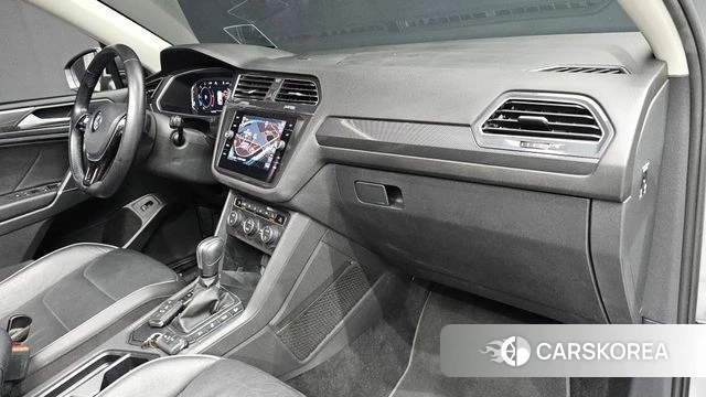 Volkswagen Tiguan Allspace id 4556963 из Кореи 22