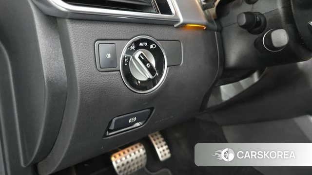 Mercedes-Benz GLE - Class W166 id 4785857 из Кореи 22