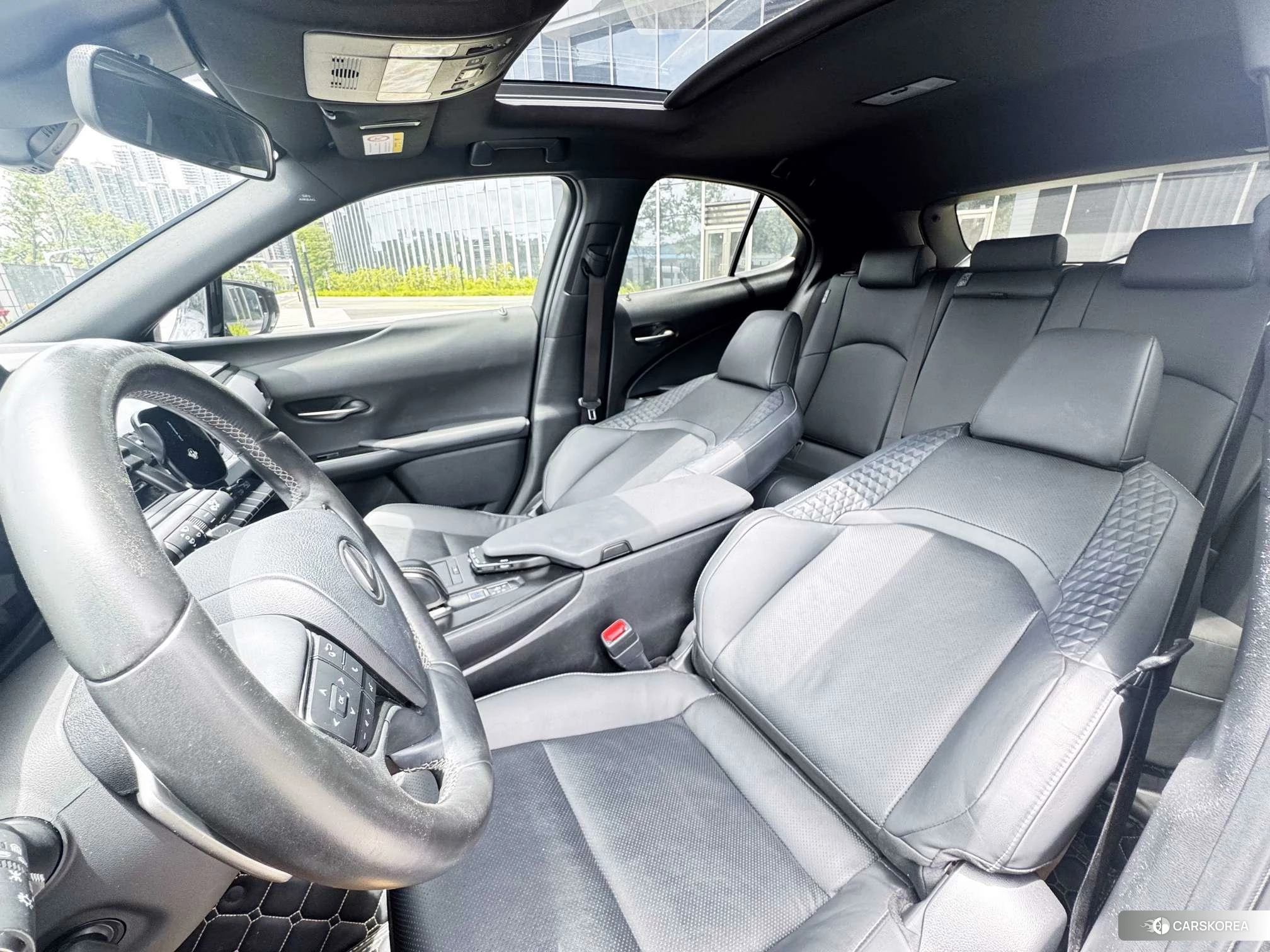 Lexus UX EV id 4468014 из Китая 22