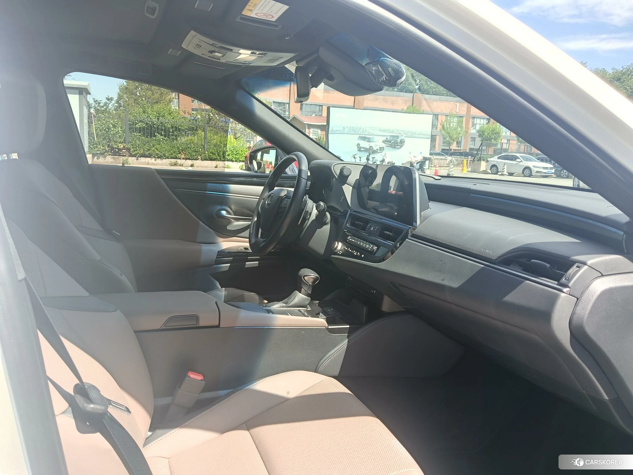 Lexus ES id 4420309 из Китая 22