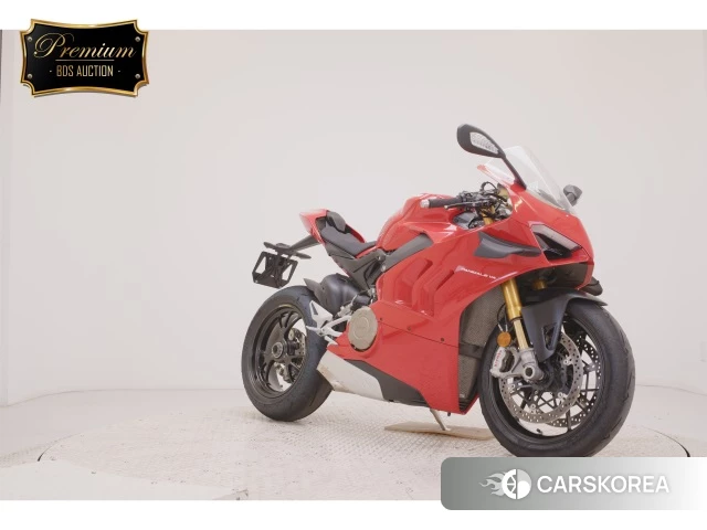 Ducati PANIGALE V4 S id 4191853 из Японии 22