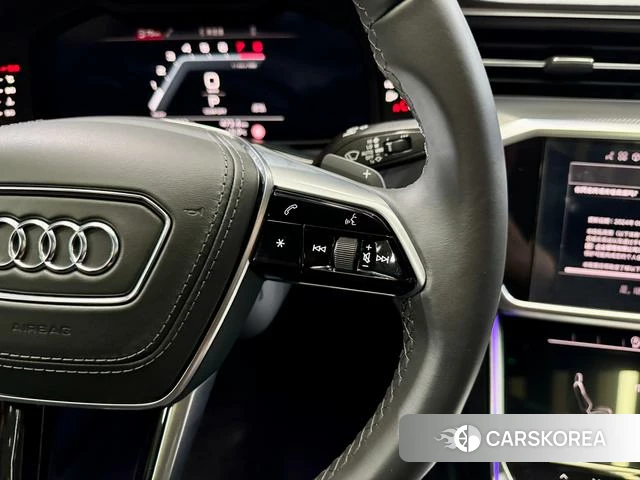 Audi A6L id 3810381 из Китая 22