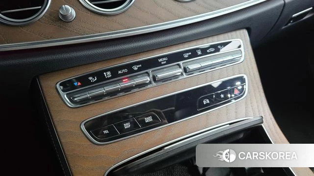 Mercedes-Benz E-Class W213 id 4683396 из Кореи 22