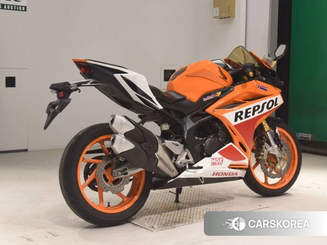 Honda CBR250RR id 3946992 из Японии 22