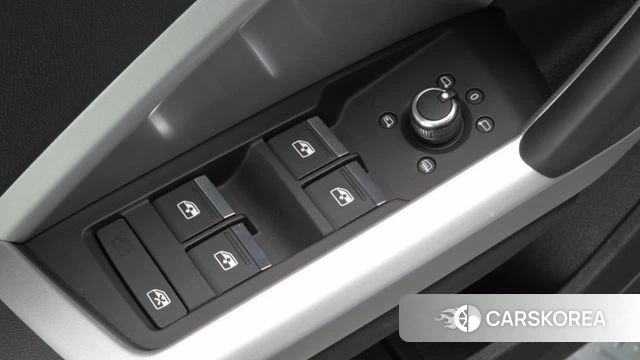 Audi Q3 (F3) id 4921237 из Кореи 22