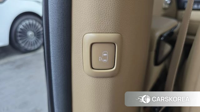 Kia The New Carnival id 4483328 из Кореи 22