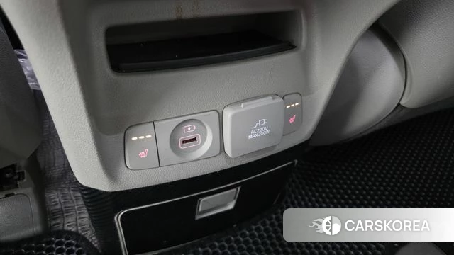 Kia The New Carnival id 4760118 из Кореи 22