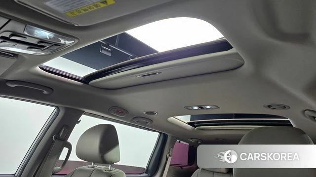 Kia The New Carnival id 4233072 из Кореи 22