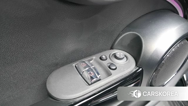 Mini Cooper S id 4631417 из Кореи 22