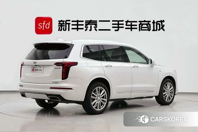 Cadillac XT6 id 3902330 из Китая 22