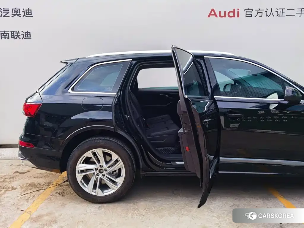 Audi Q7 id 4654958 из Китая 22