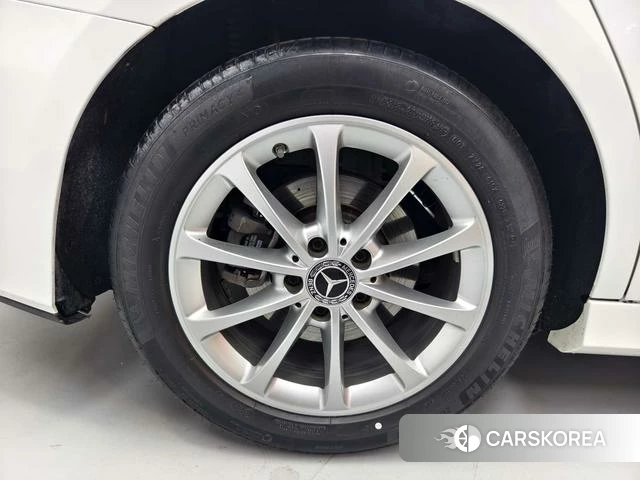 Mercedes-Benz Class A id 4321119 из Китая 22