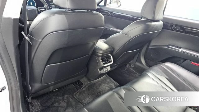 Hyundai Grandeur (GN7) id 4880362 из Кореи 22