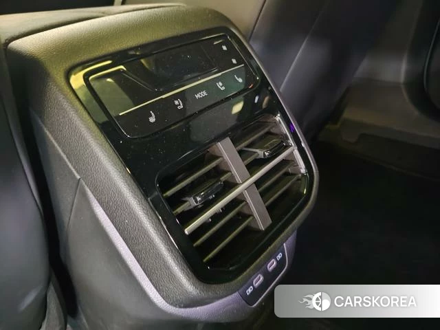 Volkswagen Passat id 4272679 из Китая 22