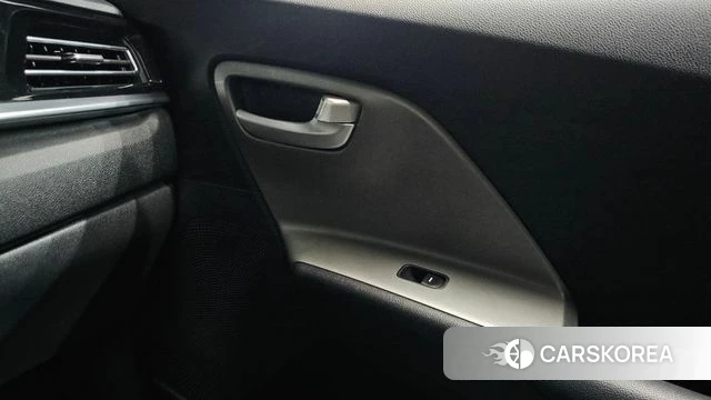 Kia The New Niro id 4250727 из Кореи 22