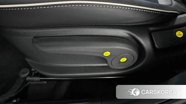 Hyundai Venue id 4353976 из Кореи 22