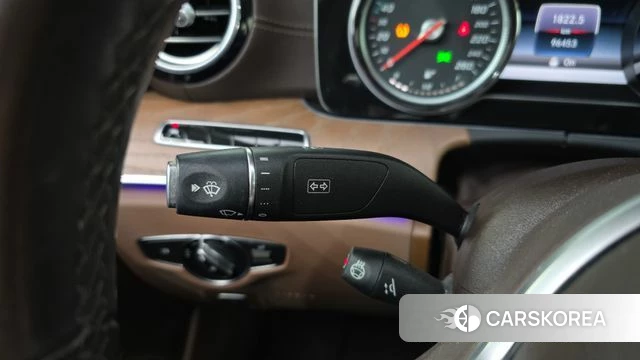 Mercedes-Benz E-Class W213 id 4780792 из Кореи 22