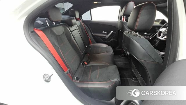 Mercedes-Benz A-Class W177 id 4585260 из Кореи 22