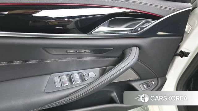 BMW 5 Series (G30) id 4693191 из Кореи 22