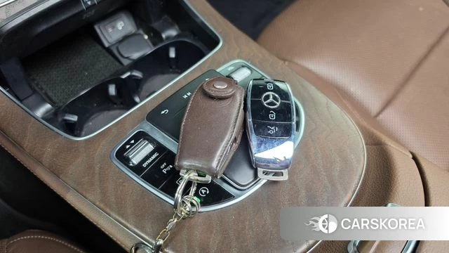 Mercedes-Benz E-Class W213 id 4698036 из Кореи 22