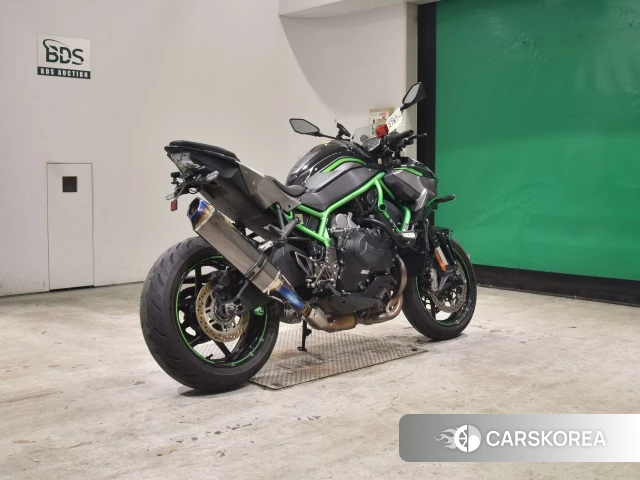 Kawasaki Z H2 id 3946813 из Японии 22