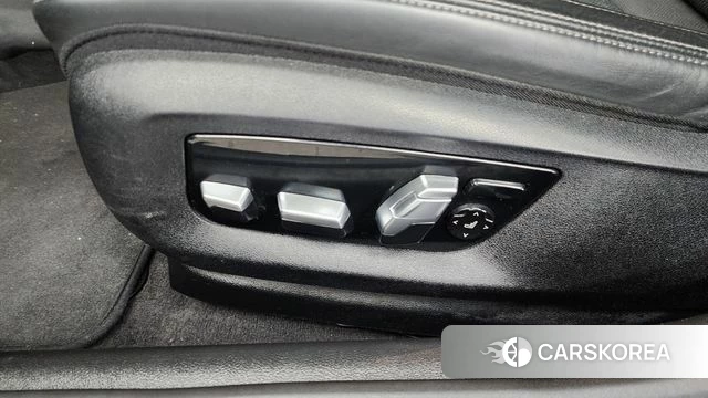 BMW 5 Series (G30) id 4562627 из Кореи 22