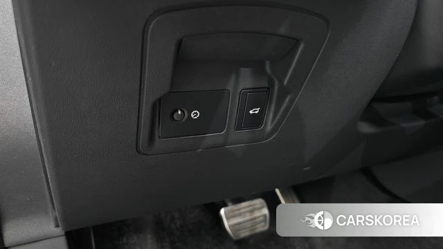 Land Rover Range Rover Velar id 4624757 из Кореи 22