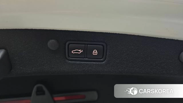 Hyundai The New Grandeur IG id 4344404 из Кореи 22