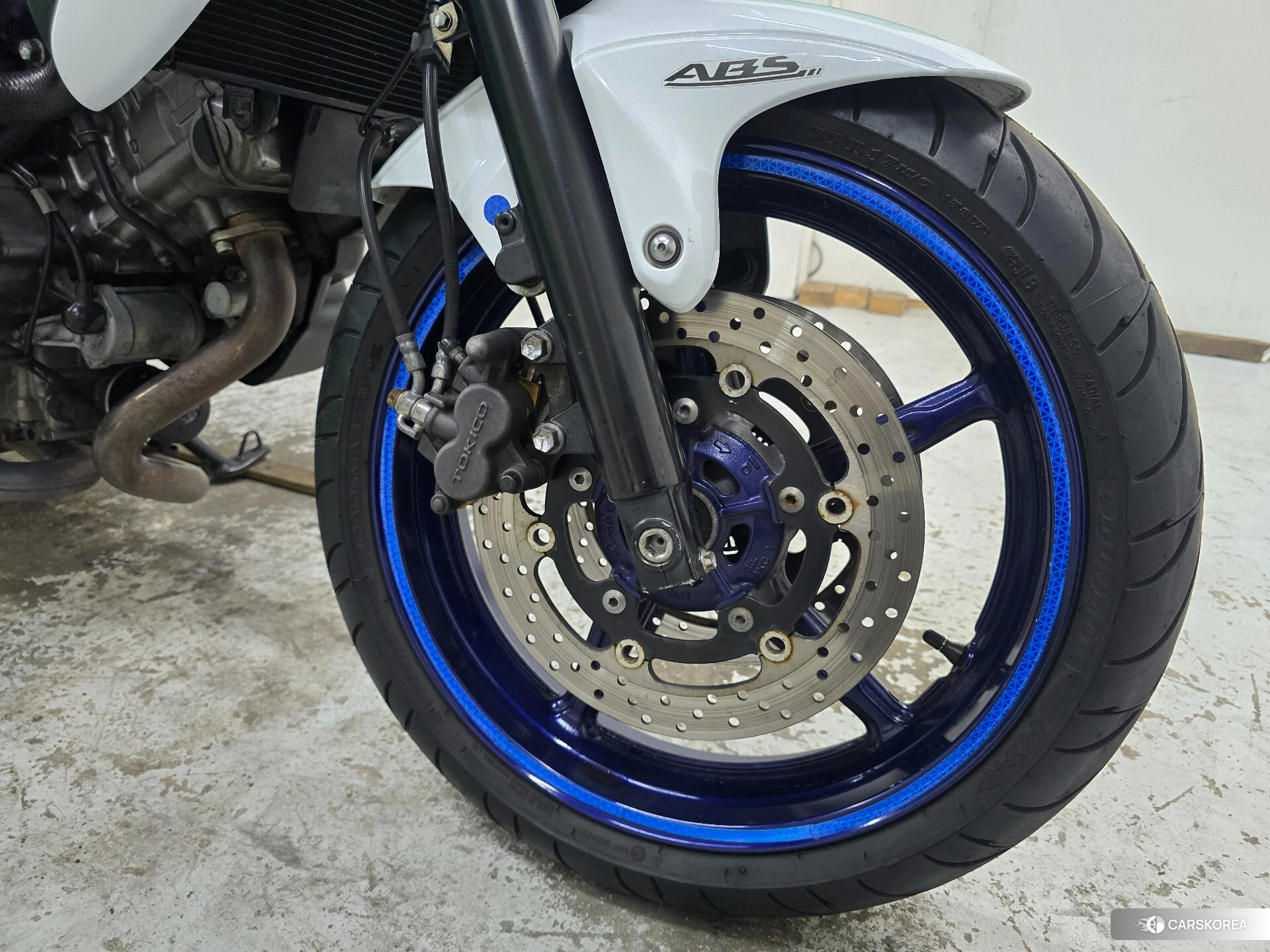 Suzuki GLADIUS 400 ABS id 4192832 из Японии 22