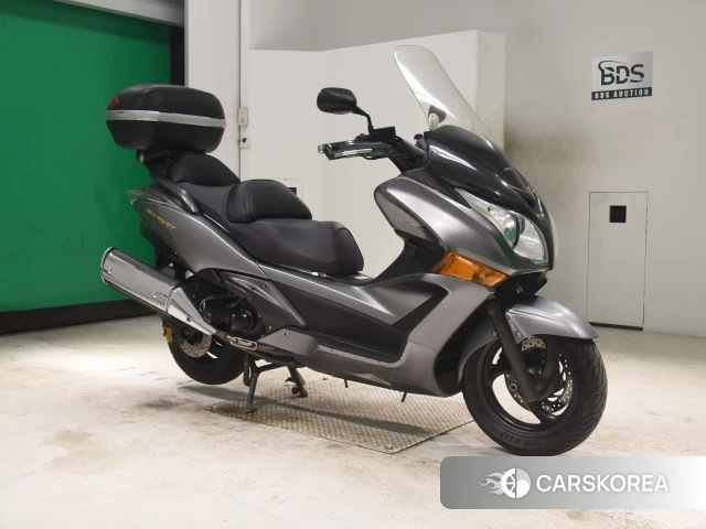 Проданный Honda SILVER WING 600 GT ABS 2012 из Японии, фото 4