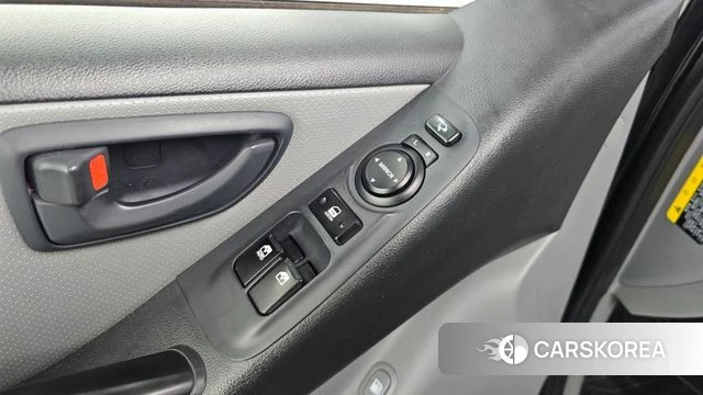 Hyundai The New Grand Starex id 4647333 из Кореи 22