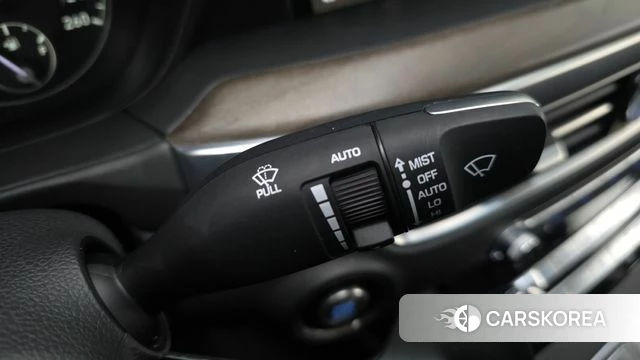 Genesis G90 id 4356685 из Кореи 22