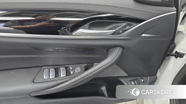 BMW 5 Series (G30) id 4482275 из Кореи 22