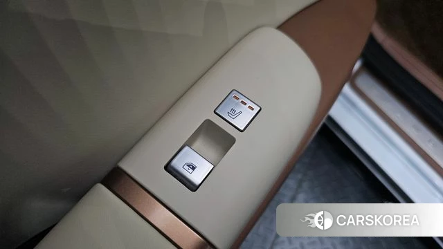Hyundai Grandeur Hybrid (GN7) id 4921514 из Кореи 22