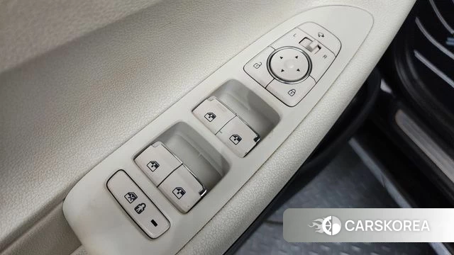 Hyundai The New Grandeur IG Hybrid id 4731016 из Кореи 22