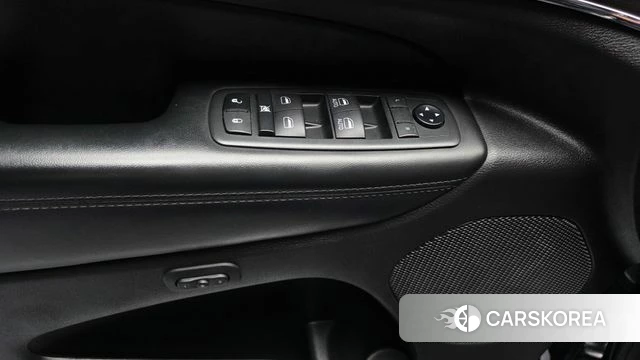 Jeep Grand Cherokee id 4864582 из Кореи 22