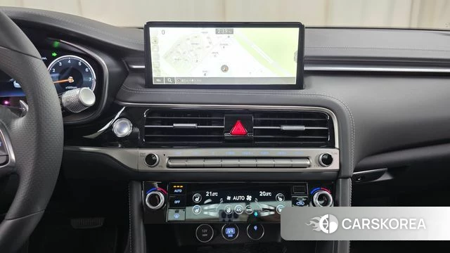 Genesis The New G70 id 4266437 из Кореи 22