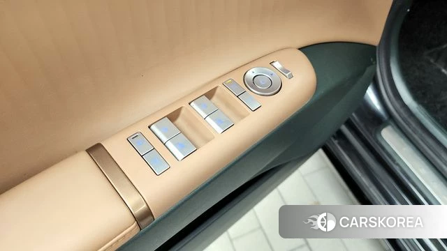 Hyundai Grandeur Hybrid (GN7) id 4360256 из Кореи 22