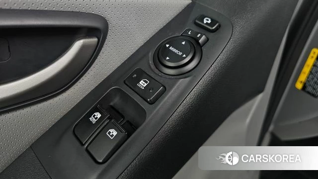 Hyundai The New Grand Starex id 4356389 из Кореи 22