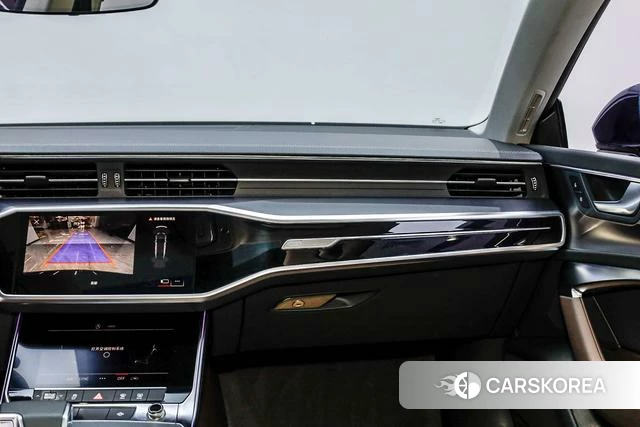 Audi A7L id 4298028 из Китая 22