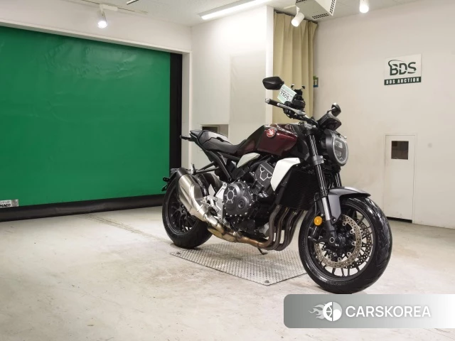 Проданный Honda CB1000R id 3949597 из Японии, фото 22