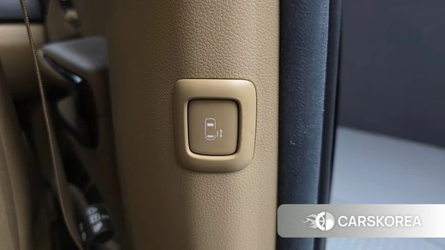 Kia The New Carnival id 4435418 из Кореи 22