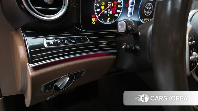 Mercedes-Benz E-Class W213 id 4529997 из Кореи 22