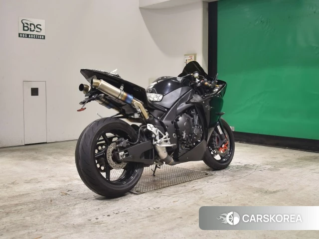 Yamaha YZF-R1 id 3945926 из Японии 22