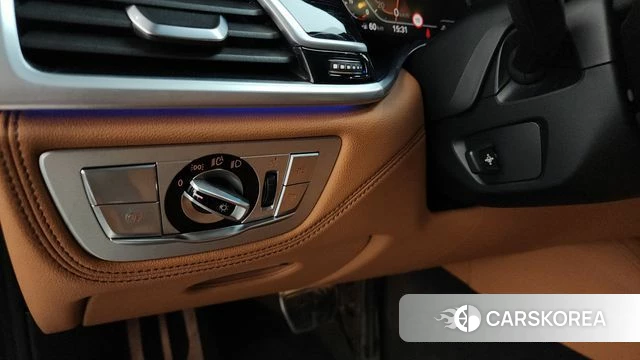 BMW 7 Series (G11) id 4396971 из Кореи 22