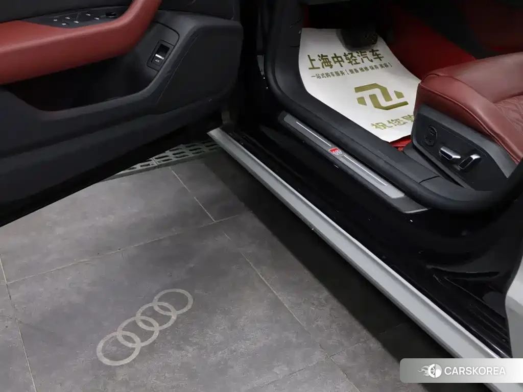 Audi A7L id 4622693 из Китая 22